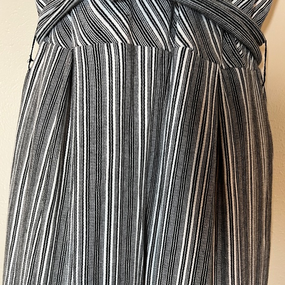 Eyeshadow black and white striped Romper size Large - Picture 6 of 13